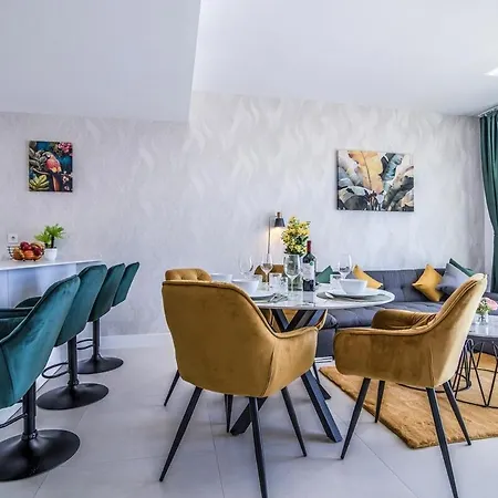 Higueron Emerald Luxury Exclusive Sea View Apartment *