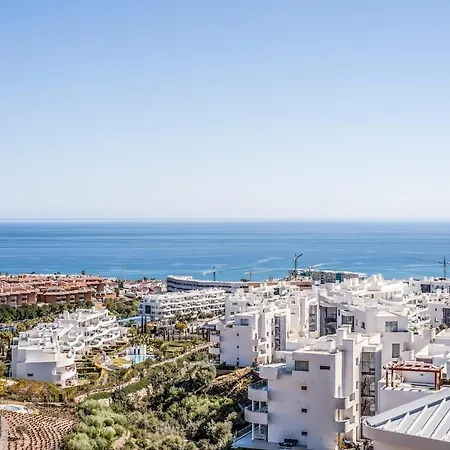 Higueron Emerald Luxury Exclusive Sea View Apartment Fuengirola